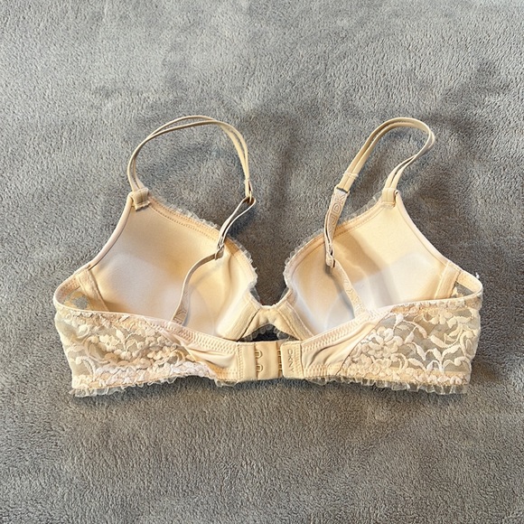 DKNY Blush Lace Pushup Bra 32B - Picture 2 of 5